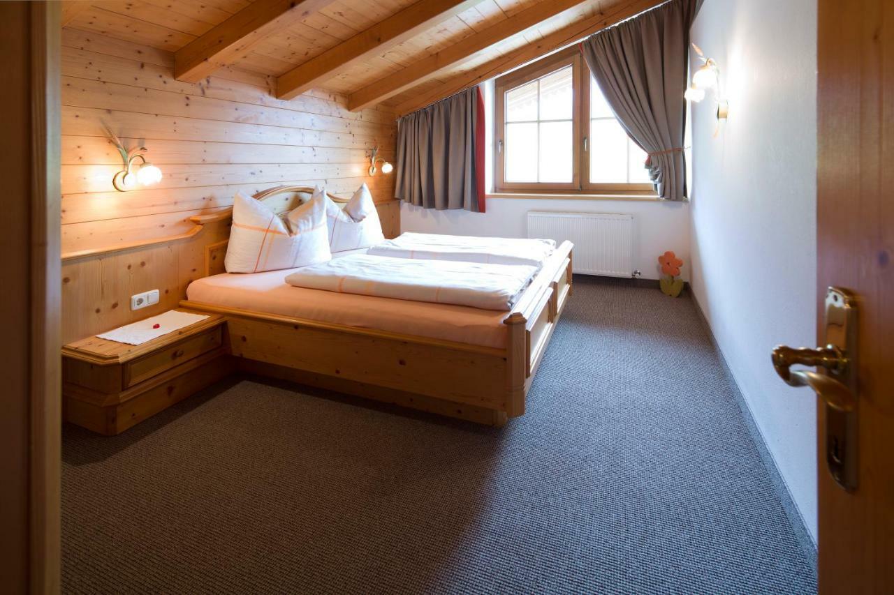Gaestehaus Brantlhof Zimmer Und Ferienwohnungen In Going Am Wilden Kaiser Exterior foto
